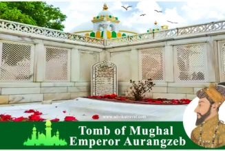 Tomb of Aurangzeb